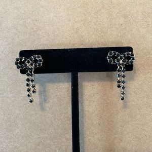 Black and Gold Bow Earrings 🎀